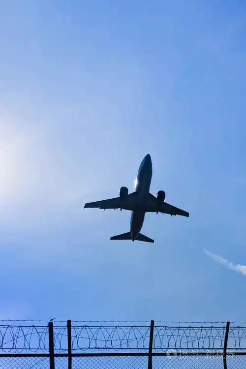 飞机要起飞在天空中普吉岛