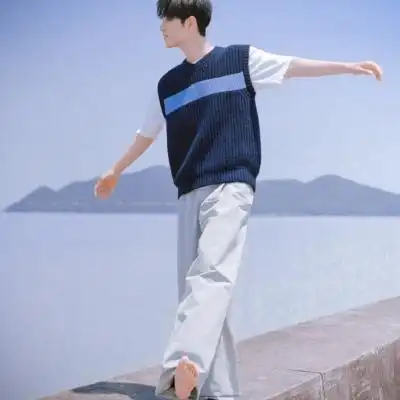 女生小清新背影头像07月04日是琪琪吖第一次