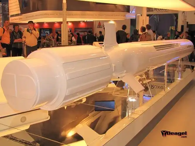 【法棍】法国海军"mdcn"舰载远程对地巡航导弹