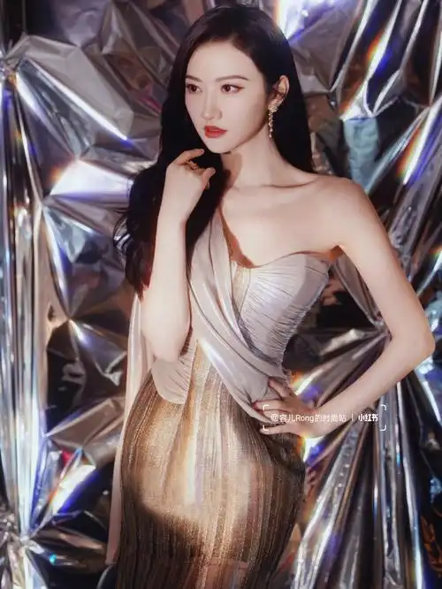 景甜亮相时尚先生gentlegala之夜礼服91:azzaro 2020