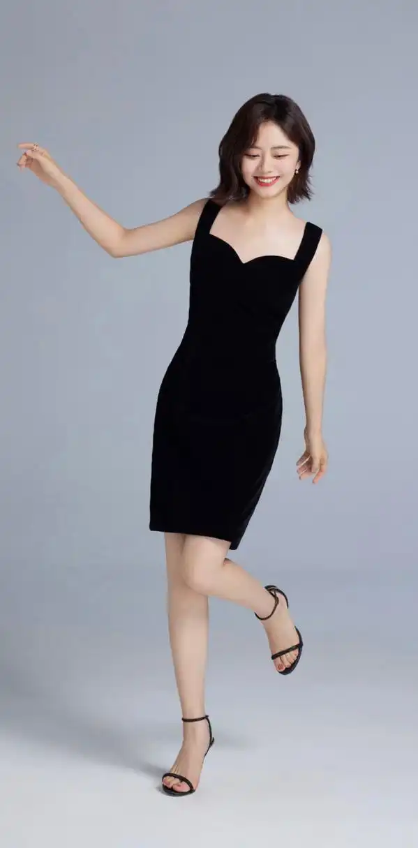 谭松韵  美腿玉足合集