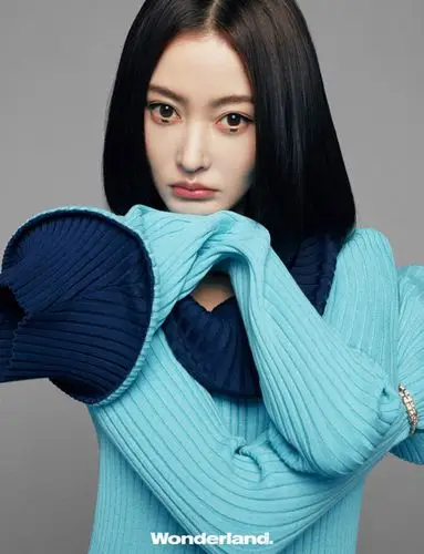 张天爱齐肩短发搭配独特的断点眼线独特又时尚