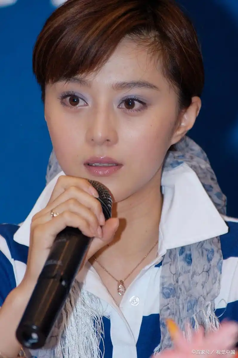 满脸的胶原蛋白,年轻时的美,范冰冰