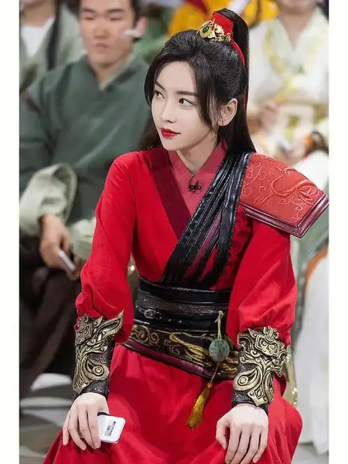 以上为综艺《美好年华研习社》造型7415 好美好英气的木兰女将军