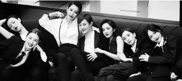 不用医美孙俪留长发就颜值回春但养身也难掩沧桑衣品一言难尽