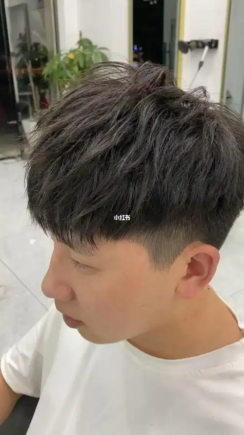 男士烫发摩根烫