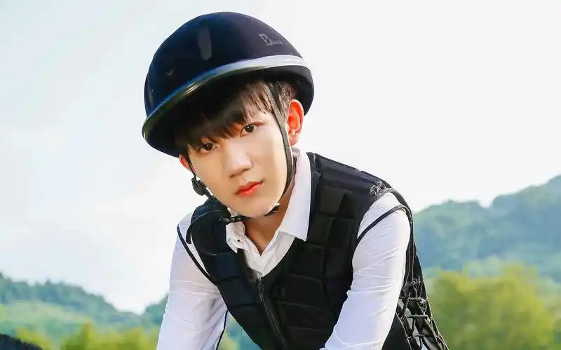 王源- 堆糖,美图壁纸兴趣社区