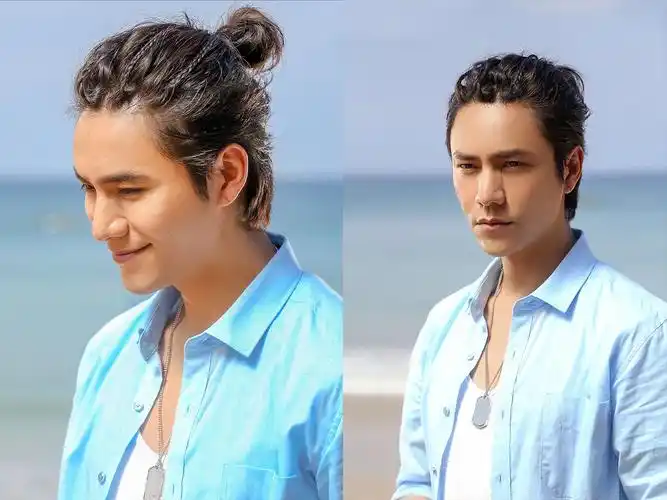 42岁陈坤赶时髦,穿卫衣扎丸子头,帅成小伙子!