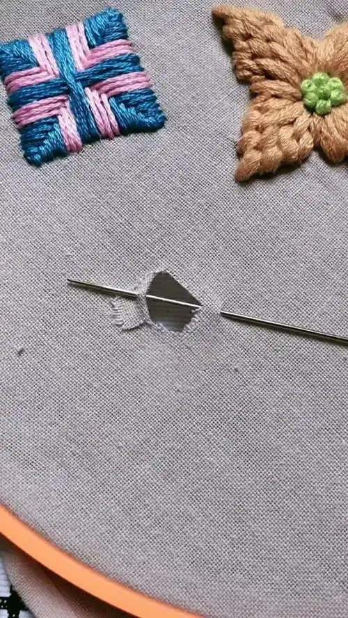 衣服破洞学我这样修补,特别的漂亮,特别的美观