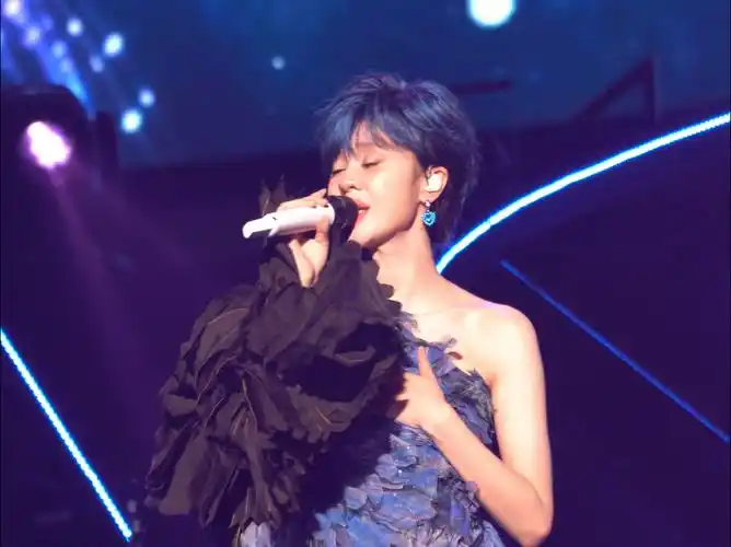 【他不懂】4k直拍—2023郁可唯演唱会广州站