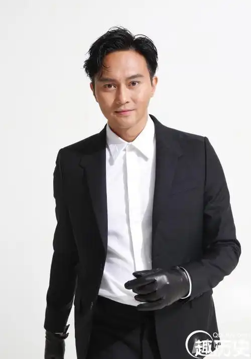 《冲上云霄2》张智霖写真 帅气迷人做最好的自己(2/5)