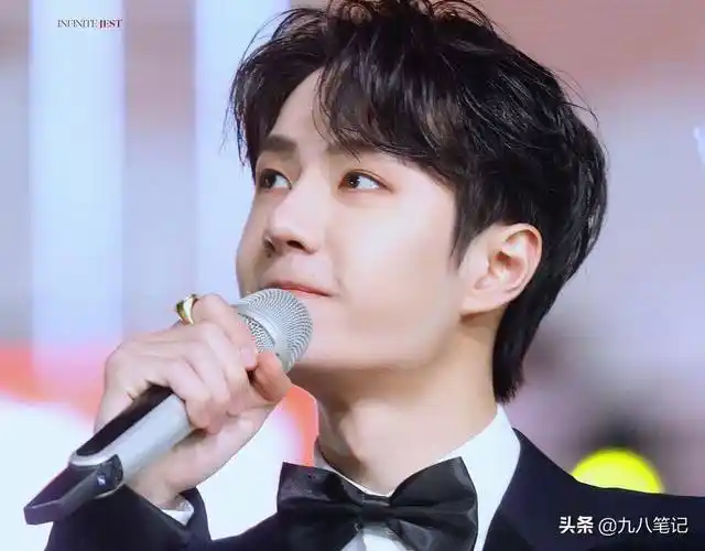 王一博新代言开始预热,品牌方细节太贴心,粉丝开始p图大赛_互动_动态