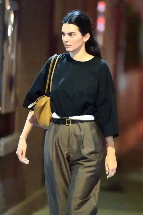 kendall jenner nyc街拍欧美明星街拍超话