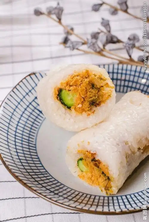 饭团摄影图__传统美食_餐饮美食_摄影图库_昵图网nipic.com