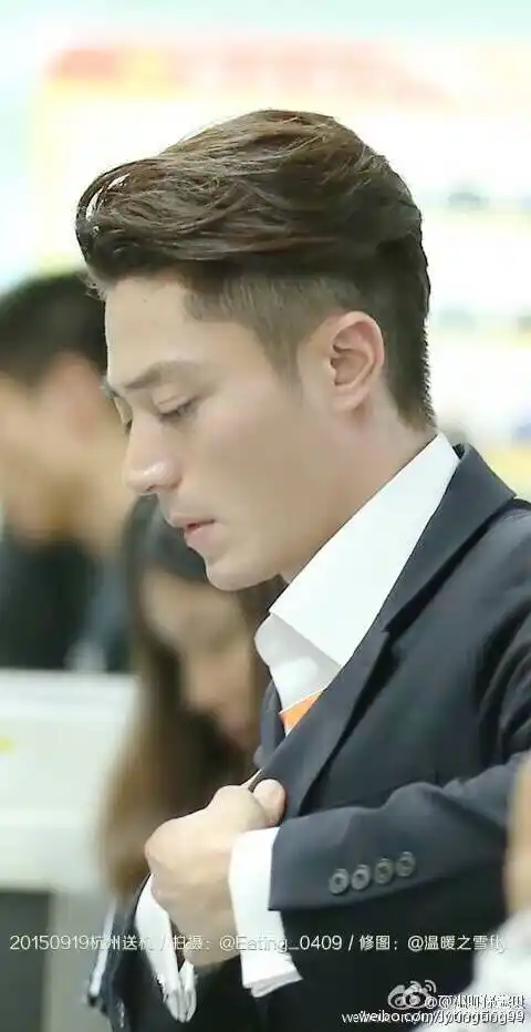 霍建华##他来了,请闭眼#这侧面[好爱哦]受. 来自小叮仔宝贝 - 微博