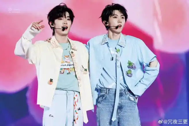 马嘉祺丁程鑫合唱恶作剧#老师这样的合作舞台我还想再看06我们家