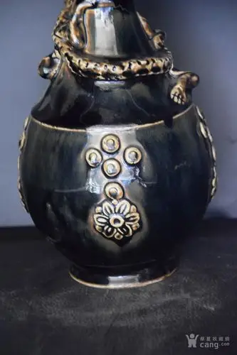 定窑黑定盘龙瓶