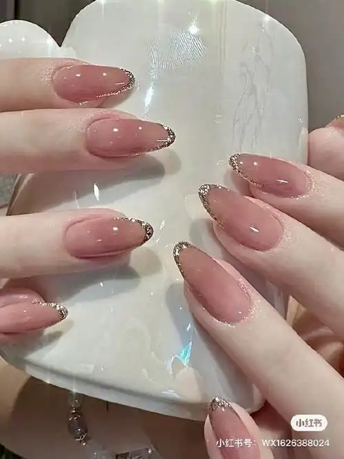 美甲存图97这款好好看感觉是渐变腮红77法式好好看