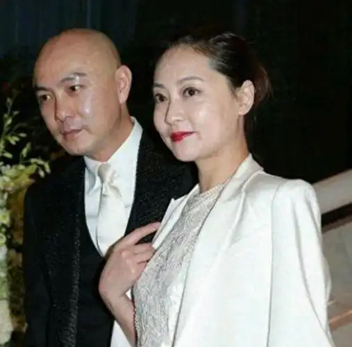 回顾:6家要丁克的明星5家还在坚持,1家丈夫却偷偷和别人生了娃