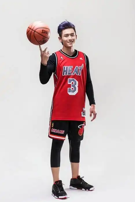 极润能量注入,张哲瀚的元气秘诀大公开!