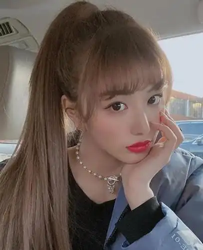 孔雪儿证件照被拍看到上面素颜的脸这还是the9颜值担当