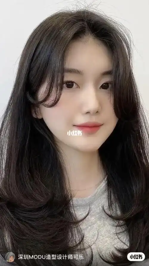 微卷中长发什么脸型都适用