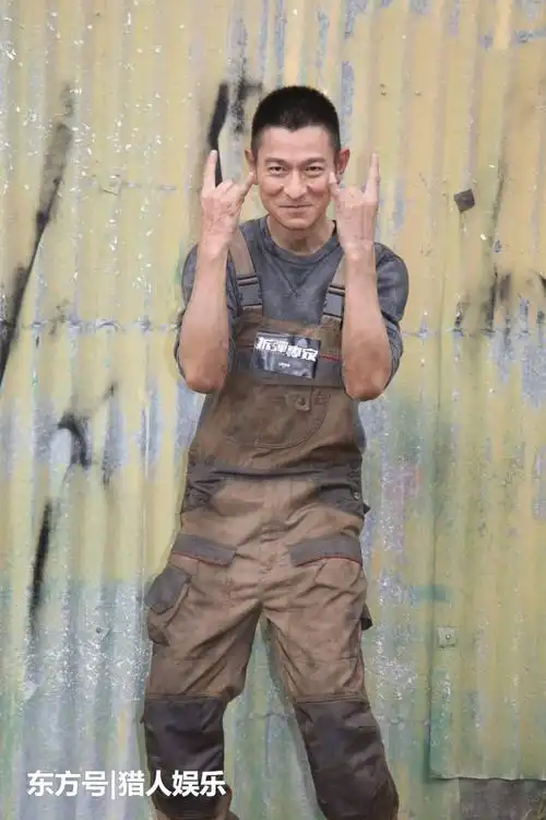 同刘德华相隔17年合拍拆弹专家,刘青云:无大改变