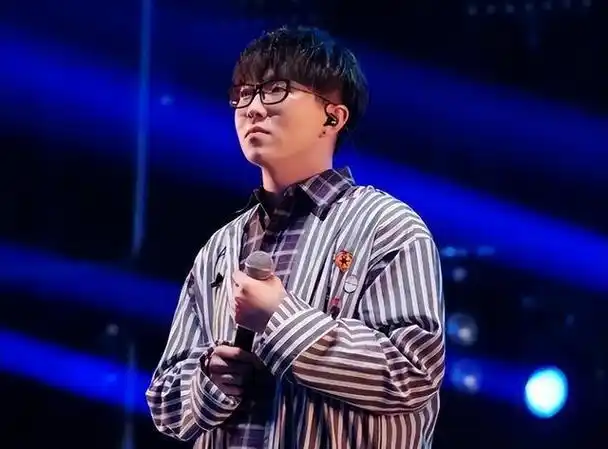 怼天怼地毛不易:被薛之谦力挺出道,凭借14首原创歌曲战胜资本