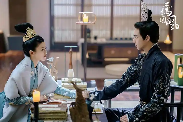 关晓彤宋威龙花式表白 《凤囚凰》"初融"爱恋升温