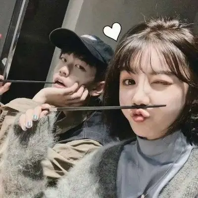 一对小可爱情头头像 一起可爱的恋爱下去