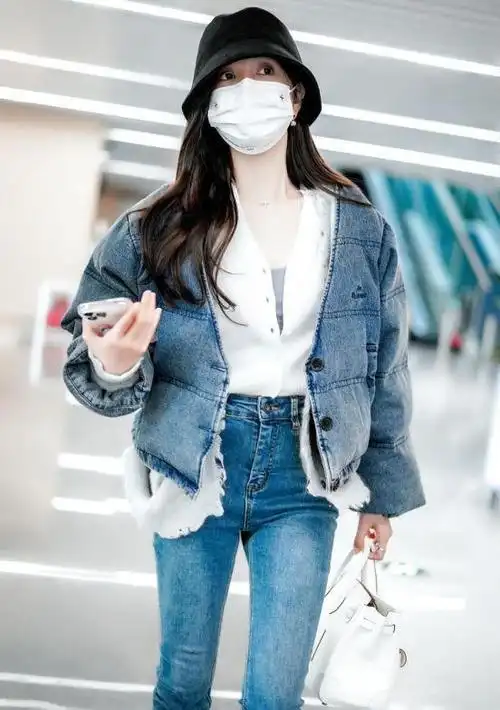 吴宣仪的穿搭还真是日常!轻松牛仔服装搭配