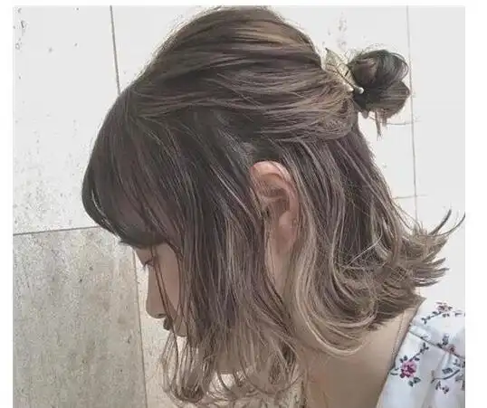 中长发女生半扎发式发型 半扎发丸子头最迷人(3)