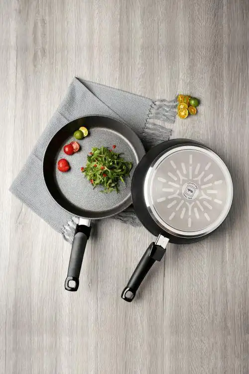 德国厨具菲仕乐不粘锅联结厨房美味食刻