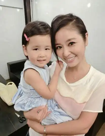 林心如双胞胎生了吗(林心如演的双胞胎)-天晟网