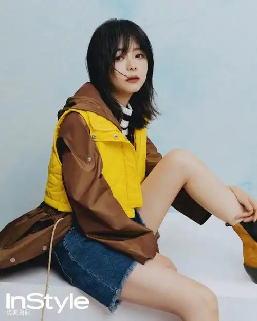 谭松韵短发造型清爽又利落