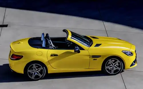 拉风跑车不用很贵这三款50万级别车型帅气又时尚