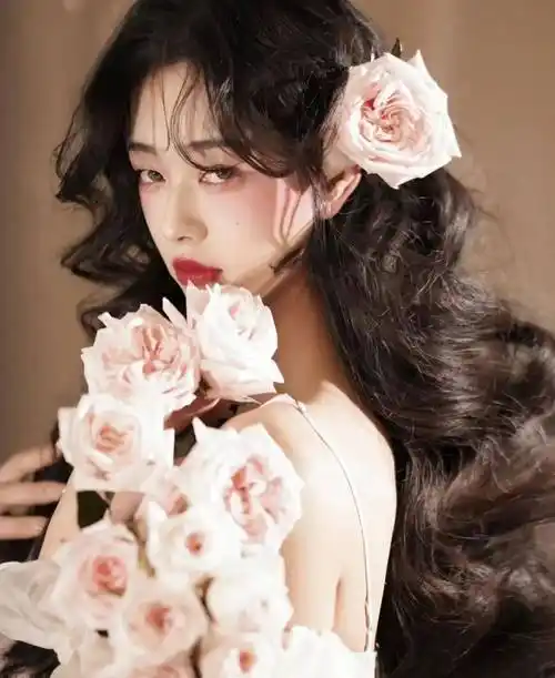 复古港风怪美的 —复古大波浪