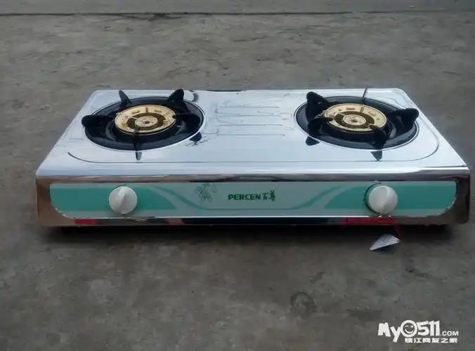 低价转让百尊台式带熄火保护的燃气灶,需要的朋友可以过来看看哦