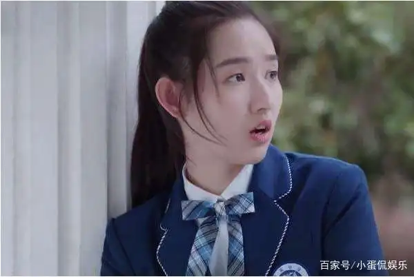 邓小琪人设受到议论,剧情走向改变,少年派剧情精彩纷呈