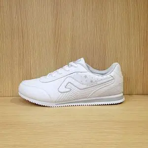 超杯运动鞋男2018新款包邮舒适百搭轻便皮面潮流时尚休闲鞋62270