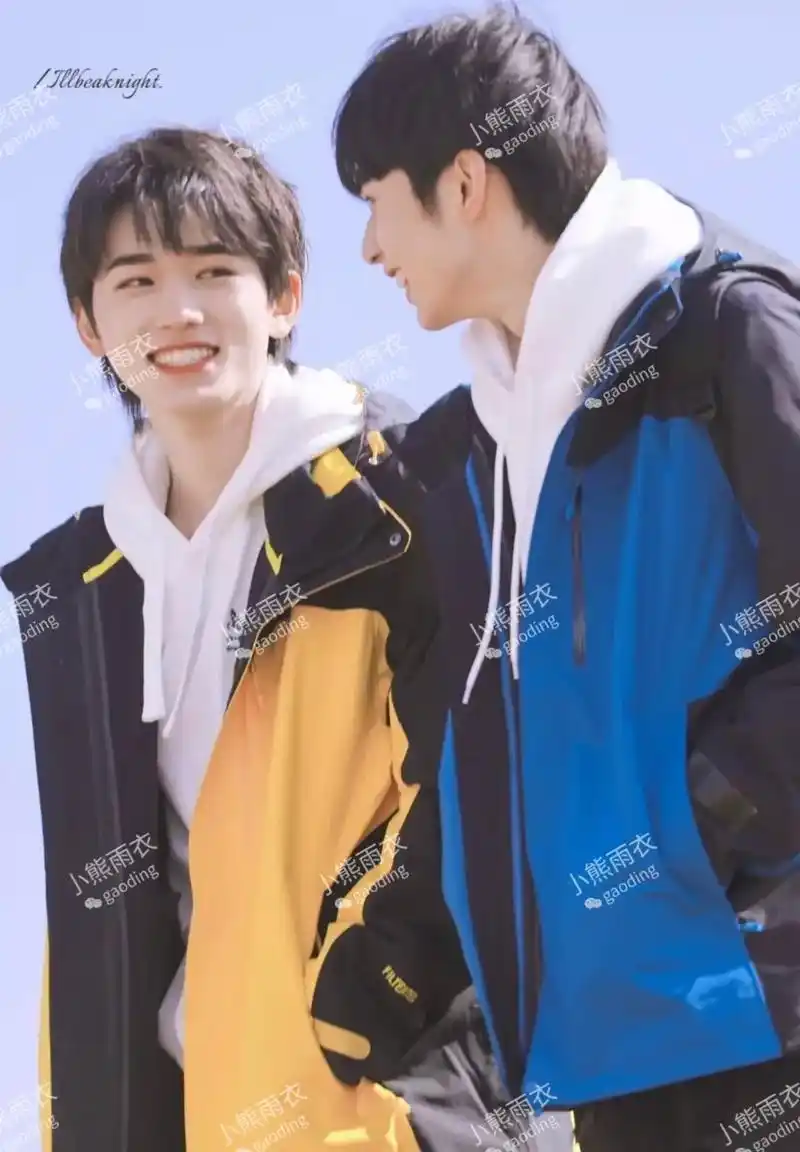 这几张文轩的壁纸真的太绝了#时代少年团 #宋亚轩#刘耀文 # - 抖音