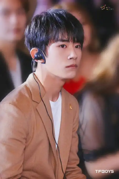 千玺唱出你的理想生活##一心一意,易烊千玺