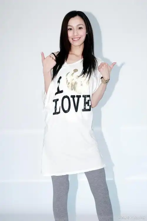 梁静茹取关范玮琪:娱乐圈的友情真那么廉价?