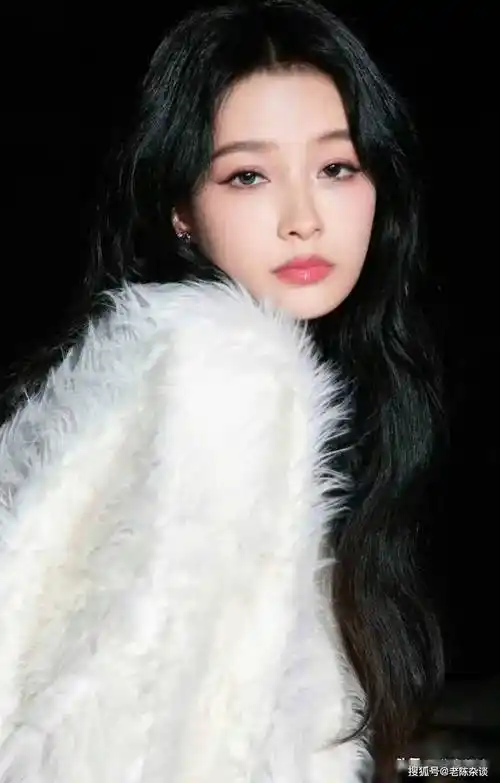 30岁孙怡,才是真尤物!这身材太性感了!