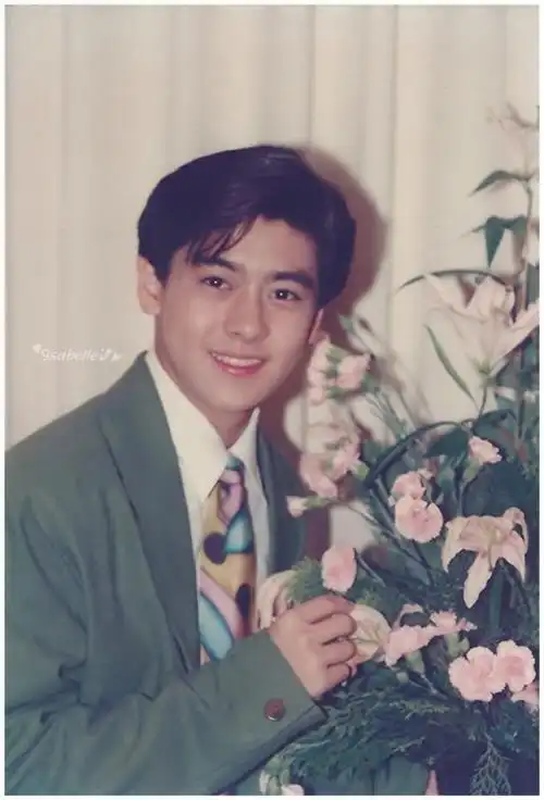 有酒窝演戏还好看的男演员我只服这6位笑起来有挡不住的魅力