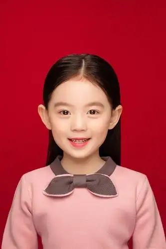 套餐1,99元形象照,证件照拍摄:一寸一份(8张)两寸一份(4张),6寸照片一