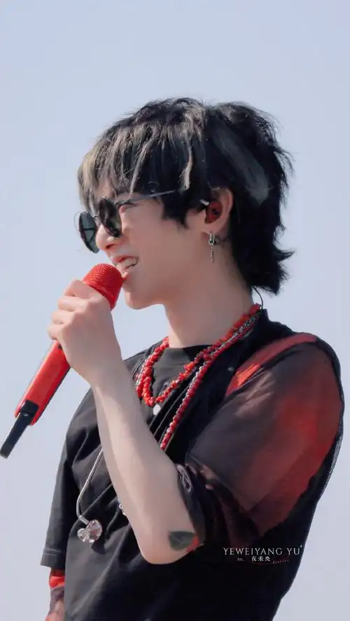 阳光明媚的四月94@华晨宇yu    230409|杭州#华晨宇2024向阳而生