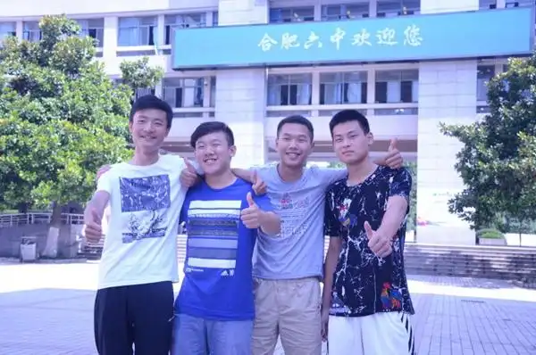 厉害合肥六中四位帅小伙实现飞行梦