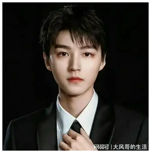 年轻的组合王俊凯易祥千玺王源如今各自发展境况