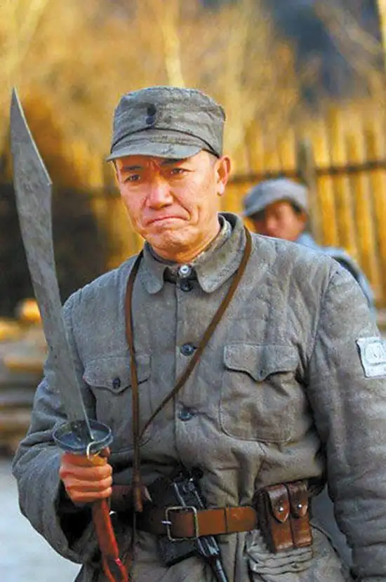 江苏发现"水墓",考古家抽干河水,墓志铭显示墓主是李云龙